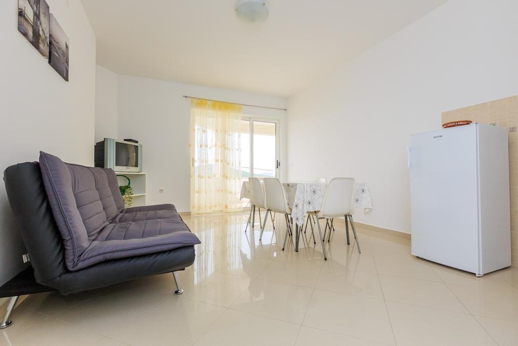 Apartments Rogulj Rogoznica  Oda fotoğraf